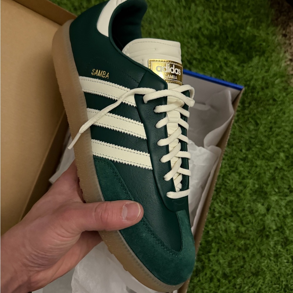 Brand New Adidas Samba Forest Green and Cream Golf Sneakers Size 10.5